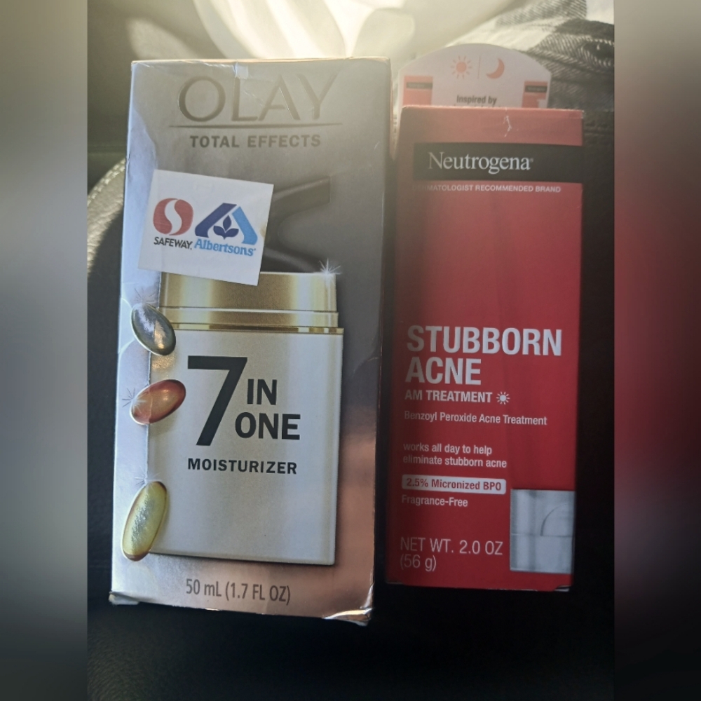 Skincare bundle- Olay moisturizer & Neutrogena acne treatment